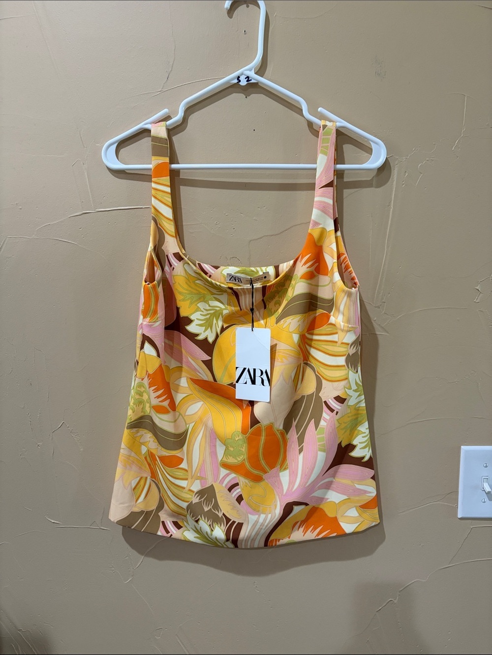 NWT Zara Multicolor Floral Tank Top — Orange & Pink Print
